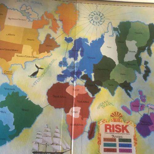 Vintage Risk - The World Strategy Game - Manhattan Product -