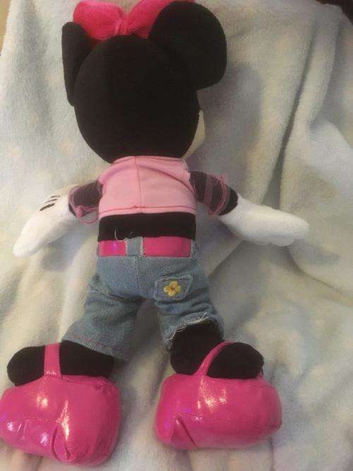 Minnie Mouse - +-38cm