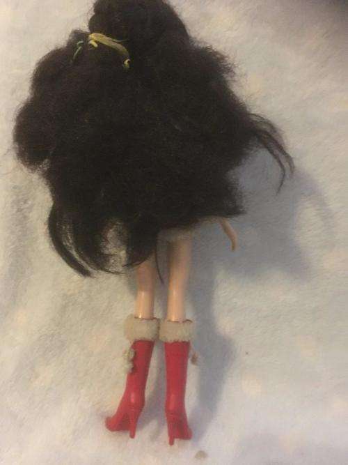 M.G.A Bratz Doll 2001