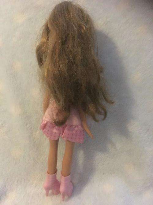 M.G.A Bratz Doll 2001