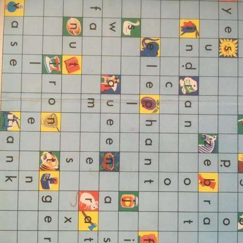 Vintage Scrabble for Juniors - Made in England - Spears Games