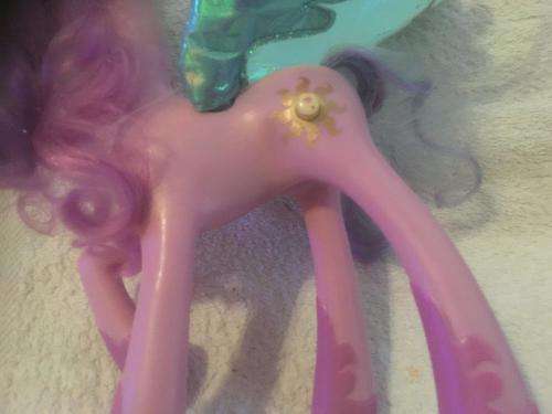 My Little Pony HasbroSouth Africa Hasbro Unicorn Winged Princess 2010 #21455 Celestia MLP Electronic