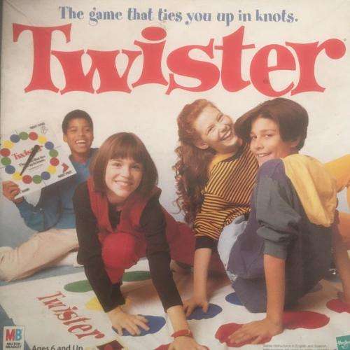 Twister - The Game That Ties you up in Knots - Milton Bradley Hasbro