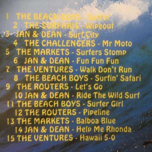 CD - Ultimate Surfing Album - Various Artists