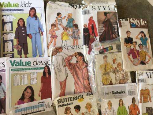 Job Lot of Sewing Patterns x 40 see pics and description