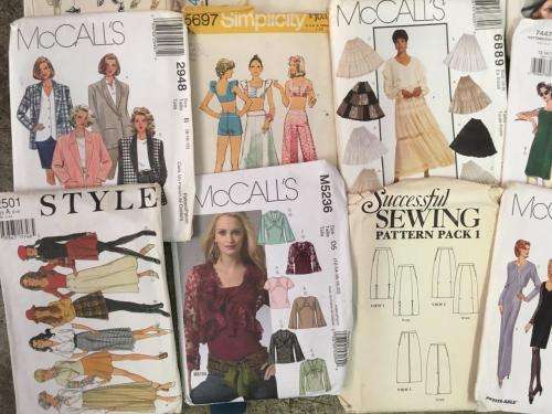 Job Lot of Sewing Patterns x 40 see pics and description