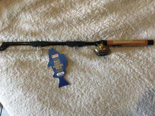 Gibson Original Bait Casting Fishing Pole Lighter Limited edition Still sealed