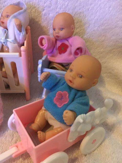 Family of 7 Babies + Accessories SIMULAR to ZAPF Creations Baby Born Mini World Dolls