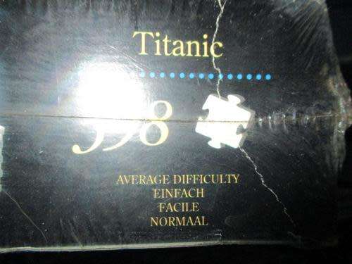 3D - Titanic Puzzle - Milton Bradley