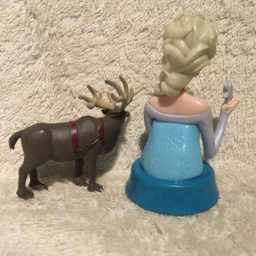 2 x Frozen Figures - Disney