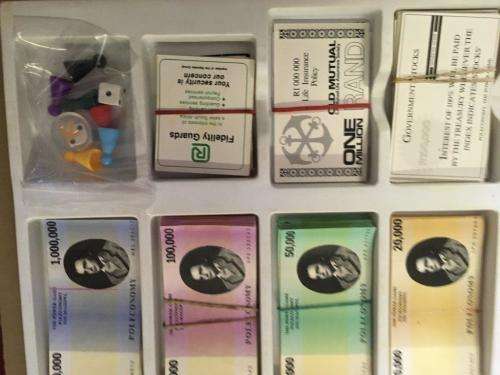 Poleconomy - The Game Of Power - A Manhattan Product From Metrotoy