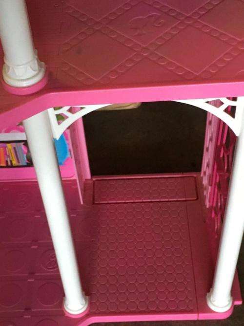 Mattel W3155 Barbie 2-story Beach House