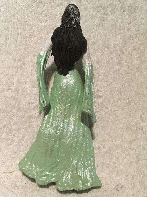 Lord Of The Rings - Queen Arwen From the Return of the King Corination gift pack +- 17cm