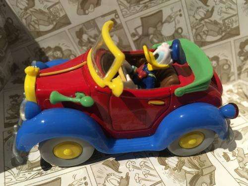 Disney Motorama - Donald Duck 1:43 Scale