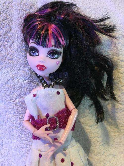 Original Monster High Draculora Doll 2008 Mattel