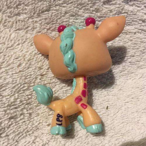Littlest Pet Shop LPS Character No 23