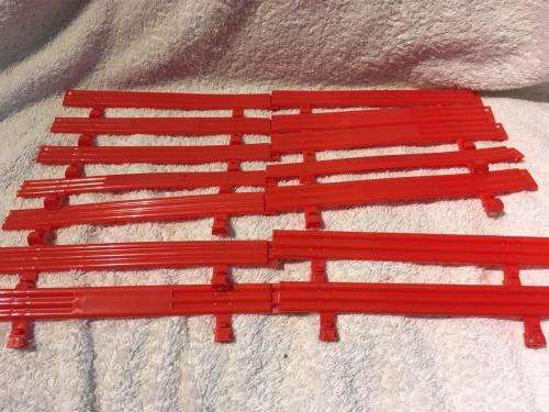 14 x Red Scalextric Crash Barriers 1:32 Scale - As New