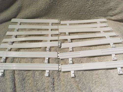 14 x White Scalextric Crash Barriers 1:32 Scale - As New