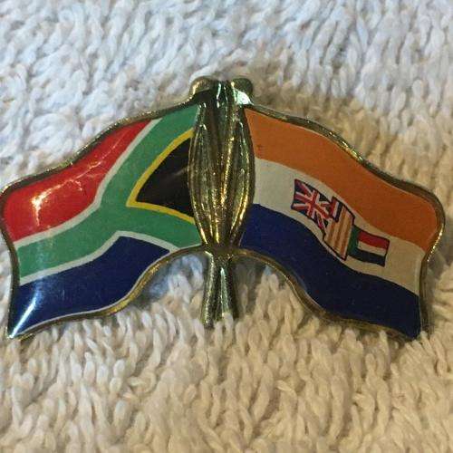 Rugby World Cup South Africa 1995 Old Sa and New SA Flag Lapel Pin (NOS)