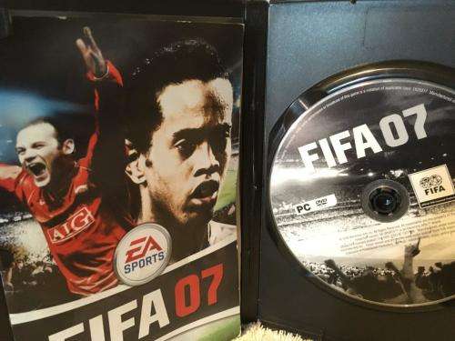PC - FIFA 07 - EA Sports