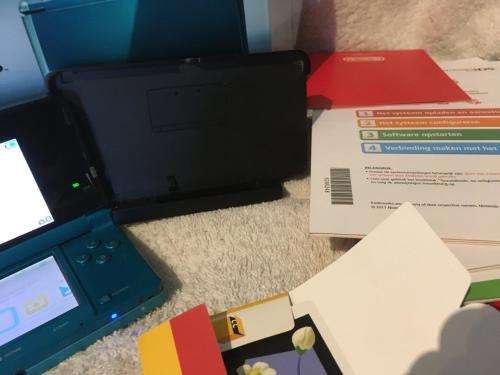 Nintendo 3DS Console Boxed Aqua Blue 2gb SD storage
