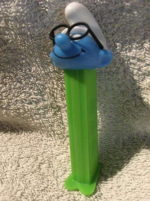 PEZ - Brainy Smurf - The Smurf - Pez Dispenser