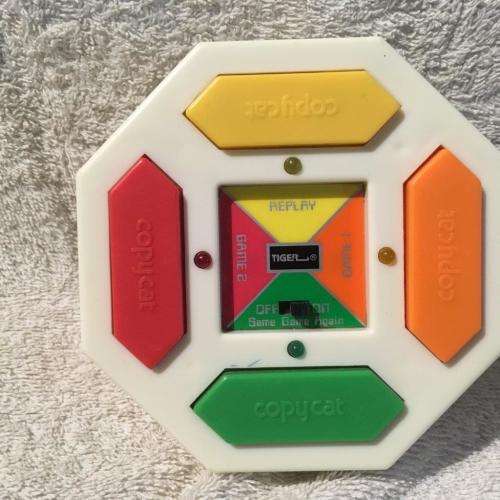 Vintage Copycat - Tiger Electronics 1988