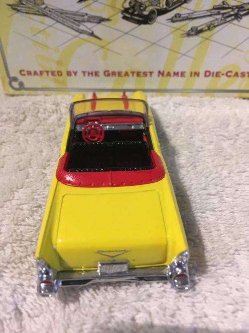 Matchbox Collectables - Coca-Cola 1957 Chevrolet Bel Air Cruisin' with Coke Collection 1:43 (NOS)
