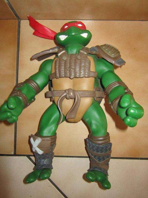 Very Large TMNT hard rubber articulated +-31cm