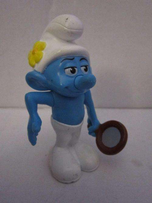 McDonalds Smurf Vanity in Love- The smurfs 2011