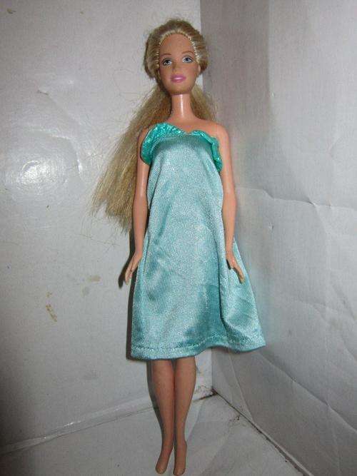 Barbie Mattel doll 1998 in blue dress