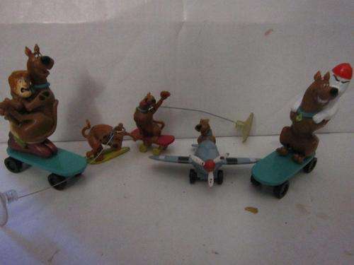 Scooby Doo and friends 5 figures Rubber