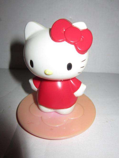 McDonalds -Hello Kitty - 2004