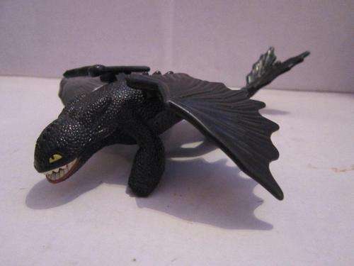 McDonalds - Monstrous Nightmare - How to train your Dragon 2010