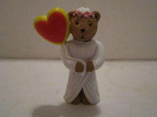Small Hard Rubber Teddy Bride +-5.5cm
