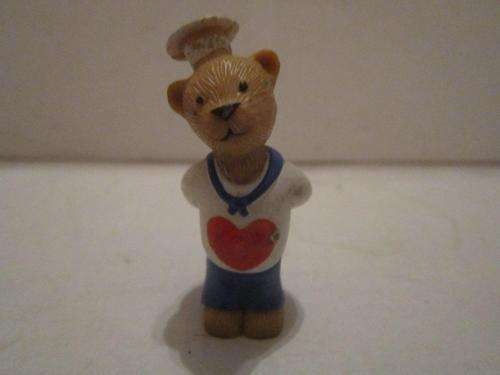 Small Hard Rubber Teddy in sailor outfit +-5.5cm