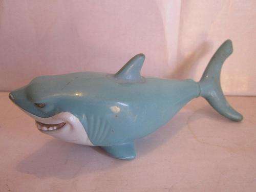McDonalds - Bruce- Finding Nemo 2004