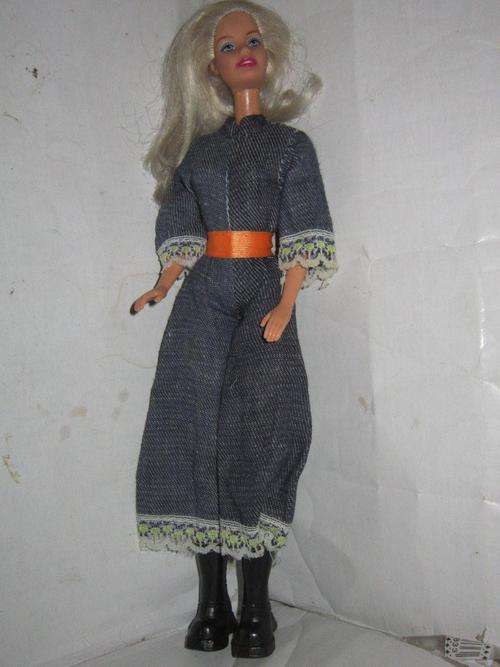 Barbie Mattel doll 1998 in country outfit