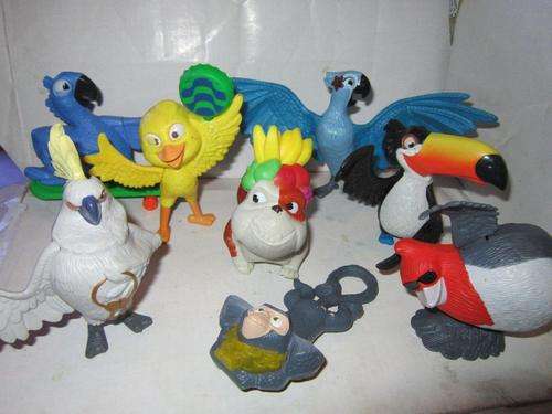 McDonalds - Rio - COMPLETE SET  2011