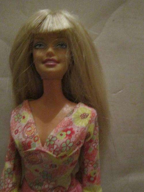 Barbie Mattel doll 1998 in summer wear