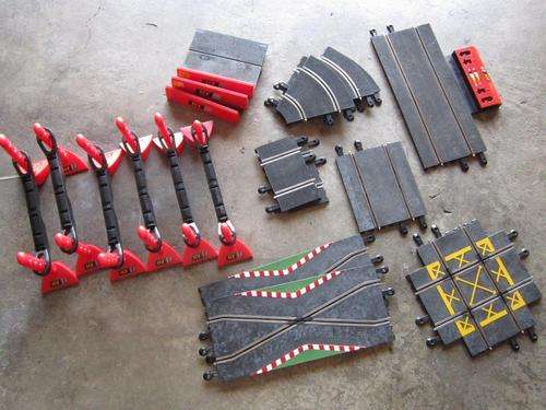 Job Lot SCX Tracks, and accessories