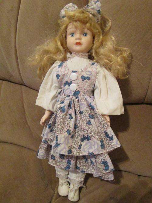 Porcelain Doll +-40cm