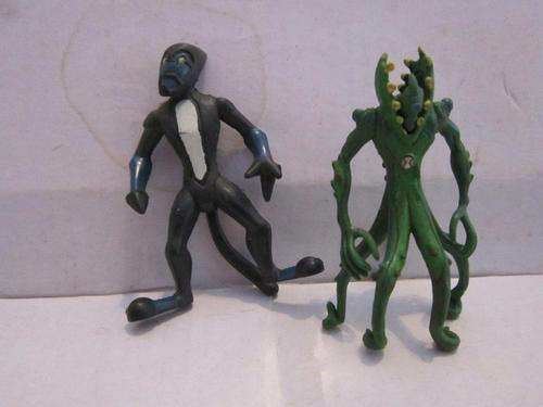2 x Static Ben 10 Rubber Figures +-6cm