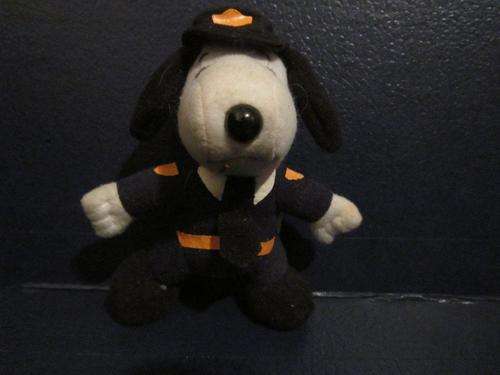McDonalds - Snoopy Policeman - 2001