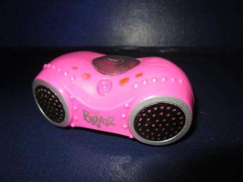 Bratz CD Player _ MGA - plays tunes