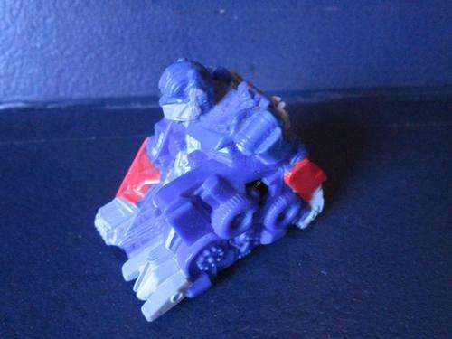 Transformer figure - Hasbro 2007 +-6cm long