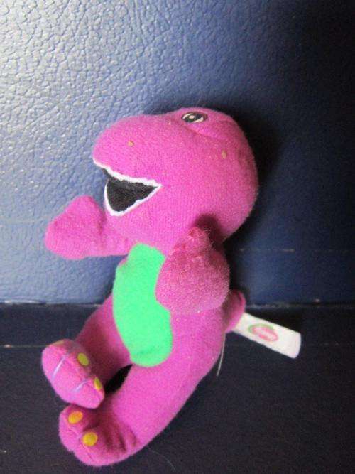 Barney- Woolworths +-13cm