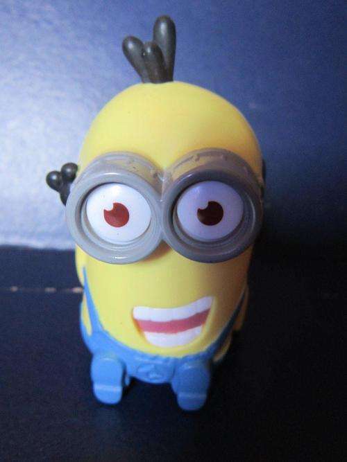 McDonalds - Stuart Babbler Grabber - Despicable Me 2 2013