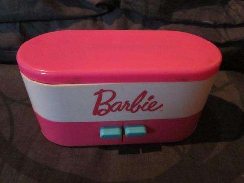 Barbie Jewelery Case +-18cm across