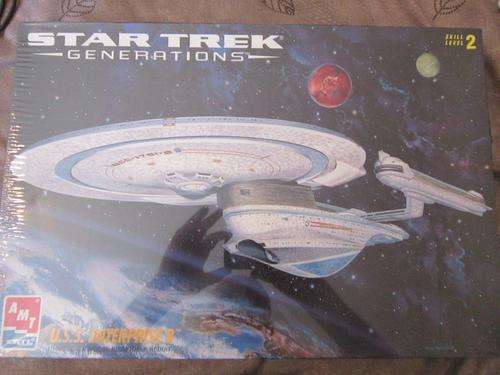 Star Trek U.S.S.Enterprise B Generations  1/1000 Scale 18inch